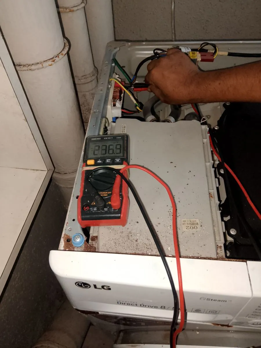 LG appliance diagnostic and repair service in Malad Mumbai